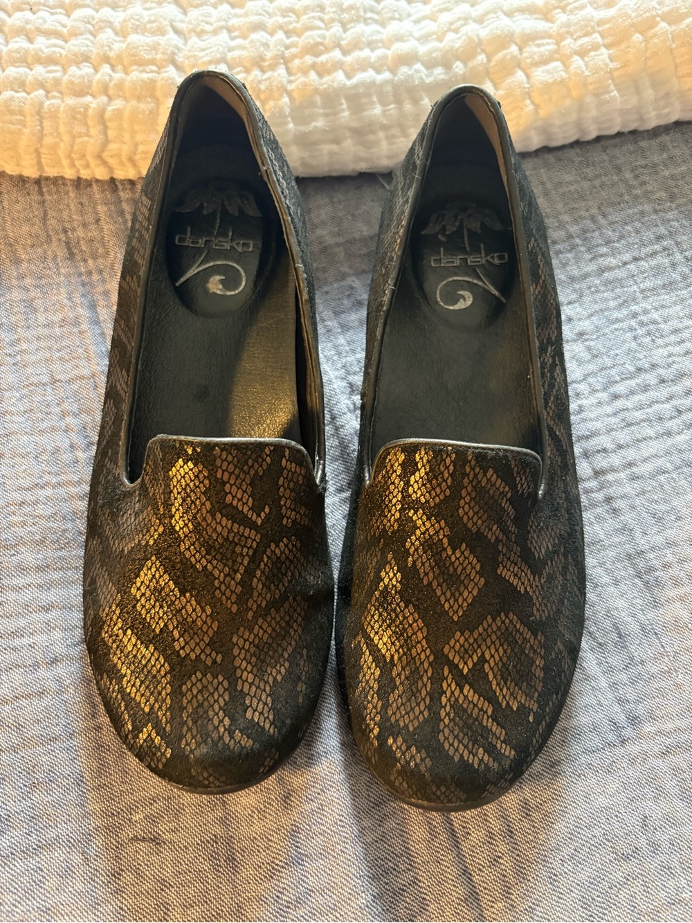 Dansko Olivia Women’s size 37